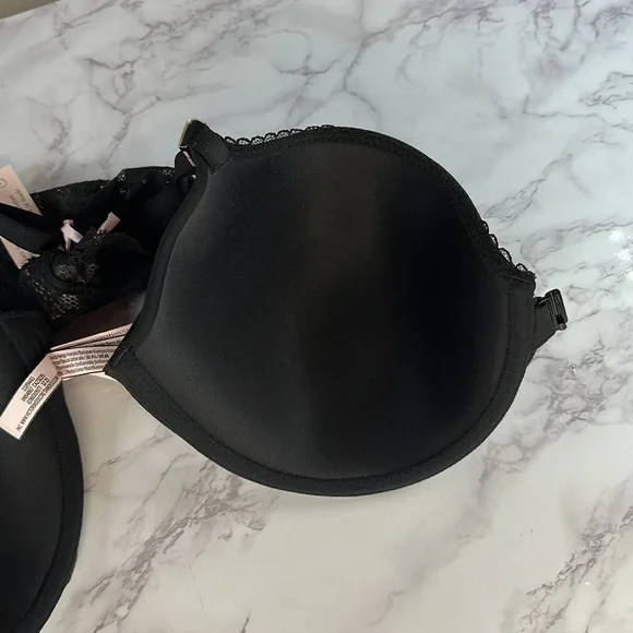 Victoria’s Secret Black Lace Bra